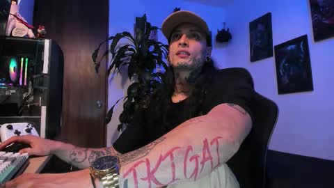 leopmonk help me reach 100 thumbs up online show from 11/10/25, 02:10