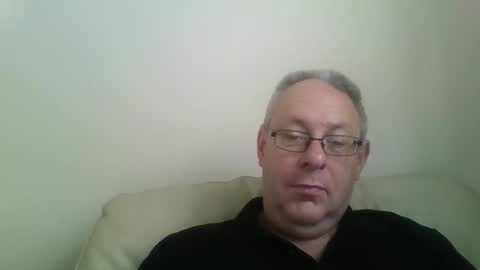 Snapshot of s536sny18 chatting on 09/21/25, 11:23 s536sny18 online show from 09/21/25, 11:23