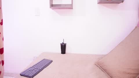 Snapshot of s_samanthax chatting on 09/23/25, 03:09 Samantha online show from 09/23/25, 03:09