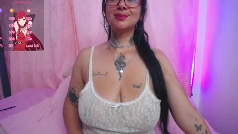 Snapshot of saalomee_1 chatting on 12/13/24, 08:15 saalomee 1 online show from 12/13/24, 08:15