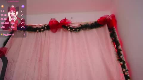 Snapshot of saalomee_1 chatting on 12/17/24, 06:42 saalomee 1 online show from 12/17/24, 06:42
