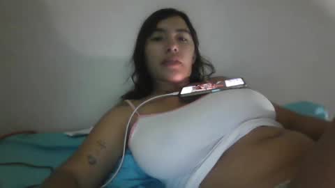 Snapshot of saavaghechick chatting on 12/12/24, 11:47 Jeane online show from 12/12/24, 11:47