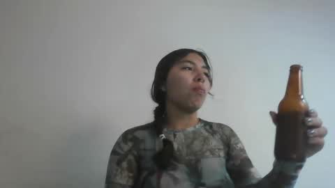 Snapshot of saavaghechick chatting on 01/27/25, 07:13 Jeane online show from 01/27/25, 07:13