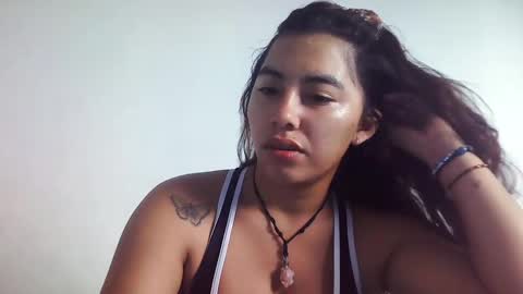 Snapshot of saavaghechick chatting on 02/07/25, 03:19 Jeane online show from 02/07/25, 03:19