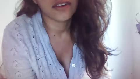 Snapshot of saavaghechick chatting on 02/15/25, 09:37 Jeane online show from 02/15/25, 09:37