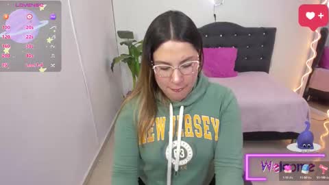 Snapshot of saaya_tay chatting on 09/16/25, 03:29 saaya_tay online show from 09/16/25, 03:29