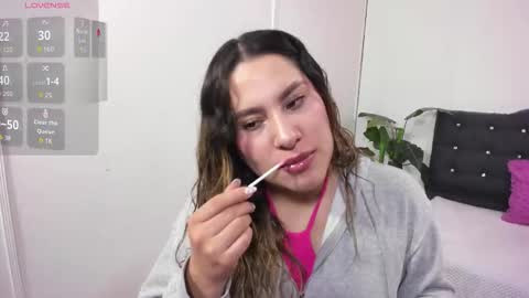 Snapshot of saaya_tay chatting on 10/10/25, 03:16 saaya_tay online show from 10/10/25, 03:16