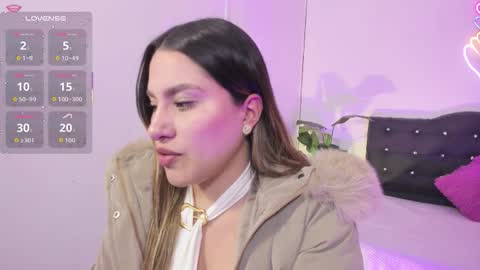 Snapshot of saaya_tay chatting on 10/13/25, 03:06 saaya_tay online show from 10/13/25, 03:06