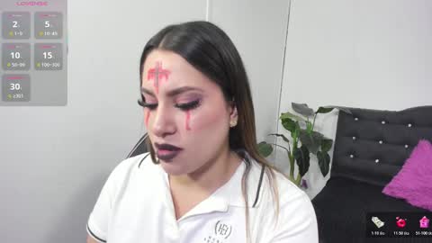 Snapshot of saaya_tay chatting on 10/21/25, 03:07 saaya_tay online show from 10/21/25, 03:07