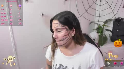 Snapshot of saaya_tay chatting on 10/31/25, 03:40 saaya_tay online show from 10/31/25, 03:40