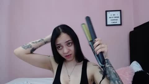 Snapshot of sabbrand_ chatting on 09/28/25, 06:46 online show from 09/28/25, 06:46