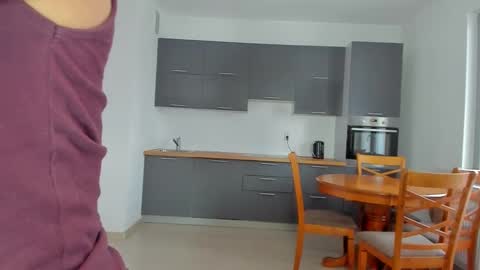 Sabira online show from 10/14/25, 09:32