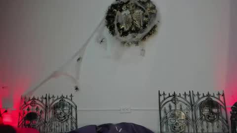 Snapshot of sabinamerchetti_ chatting on 10/13/25, 05:18 Sabina Merchetti online show from 10/13/25, 05:18