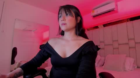 Snapshot of sable_enigma chatting on 03/10/25, 11:53 Sable Enigma online show from 03/10/25, 11:53