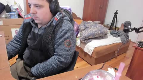 Snapshot of saboda chatting on 12/13/24, 07:32 1141323 my Lord Mister Max moms treasure online show from 12/13/24, 07:32