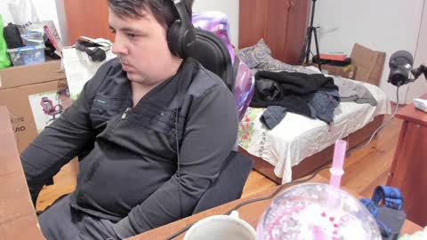 Snapshot of saboda chatting on 01/04/25, 06:41 1141323 my Lord Mister Max moms treasure online show from 01/04/25, 06:41