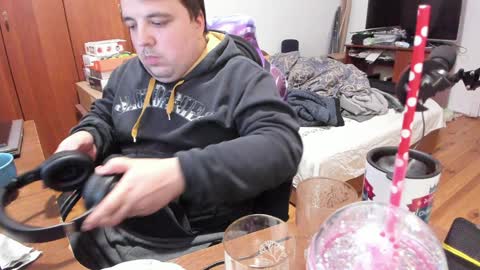 Snapshot of saboda chatting on 01/10/25, 04:12 1141323 my Lord Mister Max moms treasure online show from 01/10/25, 04:12