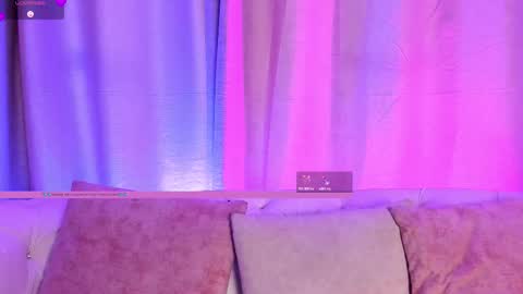 Snapshot of sabrina_cook chatting on 10/07/25, 12:57 online show from 10/07/25, 12:57