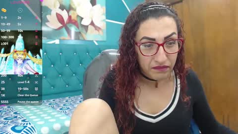 Snapshot of sabrina_dupont chatting on 03/02/25, 12:43 SABRINA online show from 03/02/25, 12:43