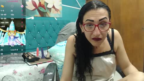 Snapshot of sabrina_dupont chatting on 09/13/25, 12:49 SABRINA online show from 09/13/25, 12:49