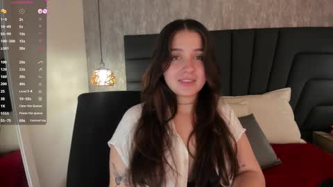 Snapshot of sabrina_lennox chatting on 02/18/25, 11:19 Sabrina Maria online show from 02/18/25, 11:19