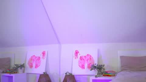 Sabrina online show from 10/15/25, 03:17