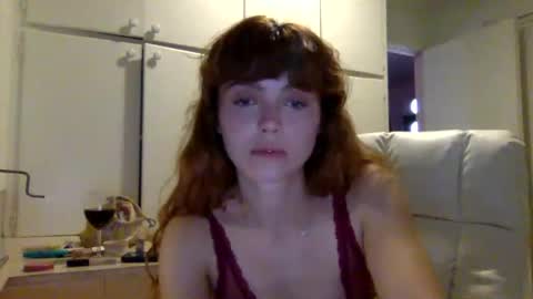 sadgirldies online show from 12/19/24, 04:02