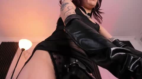 SADIE online show from 02/15/25, 02:44