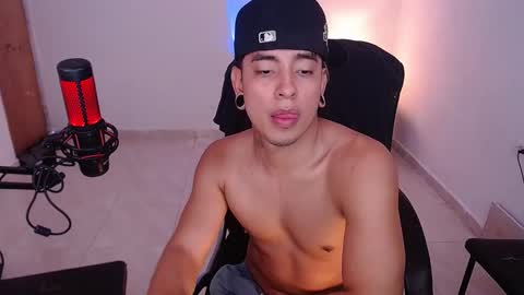 Snapshot of saenz_hotx chatting on 10/02/25, 09:55 saenz_hotx online show from 10/02/25, 09:55