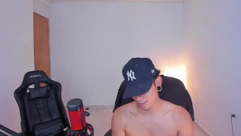 saenz_hotx online show from 11/04/25, 08:52