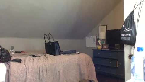 Snapshot of saggy888 chatting on 09/23/25, 11:08 MistressLady online show from 09/23/25, 11:08