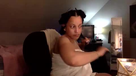 Snapshot of saggy888 chatting on 10/30/25, 11:05 MistressLady online show from 10/30/25, 11:05