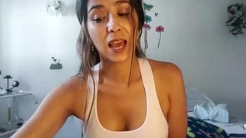 Snapshot of sahana_ashika chatting on 01/13/25, 06:05 Sahana Ashika online show from 01/13/25, 06:05