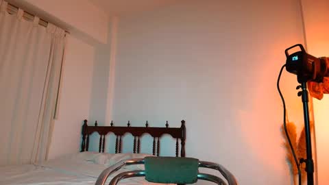 Snapshot of sailor_sindy chatting on 09/27/25, 06:46 Sindy Scott online show from 09/27/25, 06:46