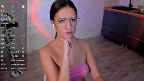 Snapshot of saintmarya chatting on 09/25/25, 04:00 Saint Maria online show from 09/25/25, 04:00
