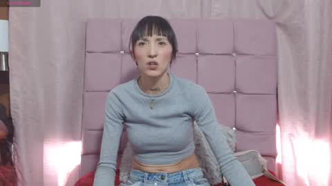 Snapshot of sakura_skinny chatting on 12/06/24, 05:33 Sakura Skinny online show from 12/06/24, 05:33