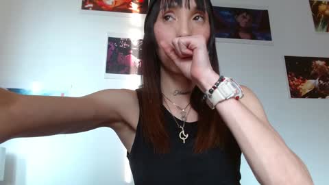 Snapshot of sakura_skinny chatting on 12/11/24, 09:55 Sakura Skinny online show from 12/11/24, 09:55
