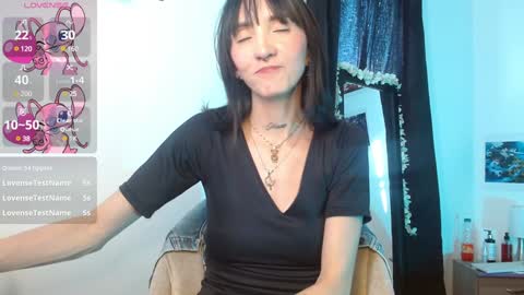 Snapshot of sakura_skinny chatting on 01/09/25, 08:11 Sakura Skinny online show from 01/09/25, 08:11