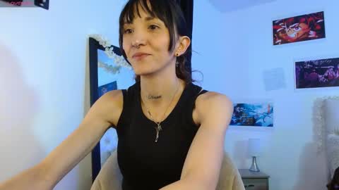 Snapshot of sakura_skinny chatting on 02/19/25, 03:05 Sakura Skinny online show from 02/19/25, 03:05