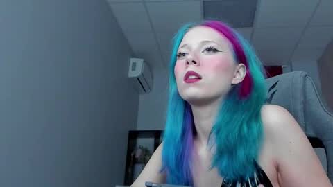 sakurabliss online show from 11/08/25, 05:45