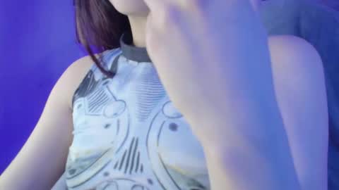 Sakura Moss online show from 10/19/25, 05:30