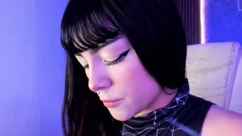 Sakura Moss online show from 10/22/25, 04:46