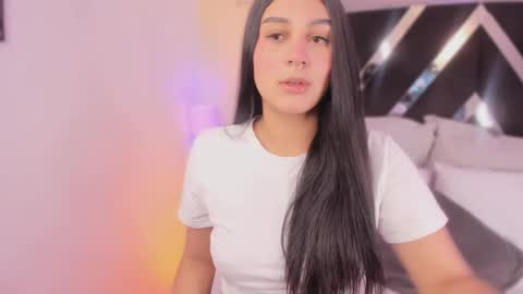 Snapshot of salem_sp chatting on 10/28/25, 11:36 Salem online show from 10/28/25, 11:36