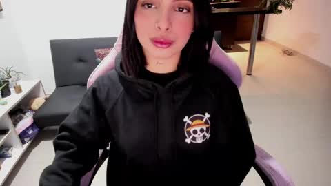 Snapshot of sallymaddoxx chatting on 12/16/24, 02:15 sallymaddoxx online show from 12/16/24, 02:15