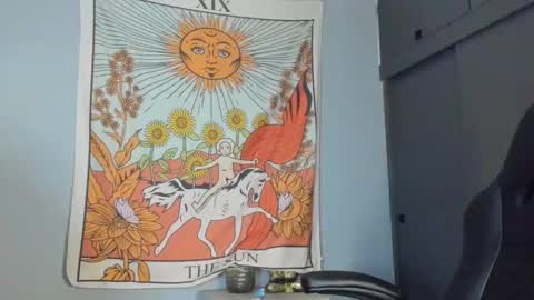 Snapshot of sallymaddoxx chatting on 10/31/25, 05:08 sallymaddoxx online show from 10/31/25, 05:08