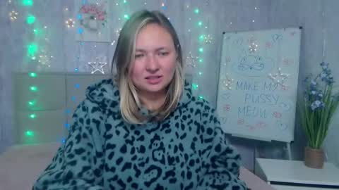 Sally online show from 10/03/25, 02:19