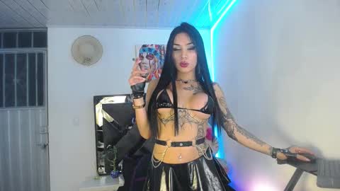 Snapshot of salo_hot01 chatting on 03/01/25, 03:32 SALO HOT online show from 03/01/25, 03:32