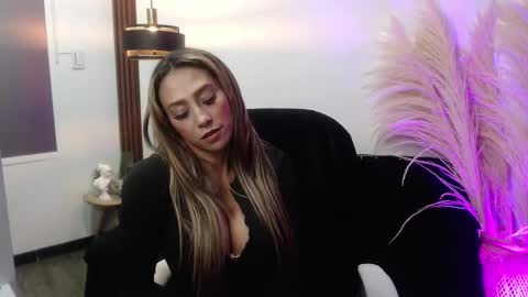 salome_drasin online show from 09/25/25, 04:38