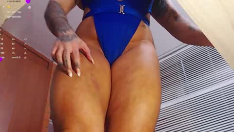 SAMANTHA online show from 10/10/25, 09:14