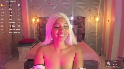 Snapshot of saloome_collins chatting on 11/06/25, 04:57 saloome_collins online show from 11/06/25, 04:57